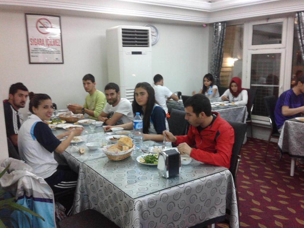 Burak Hotel Gaziantep Exterior foto